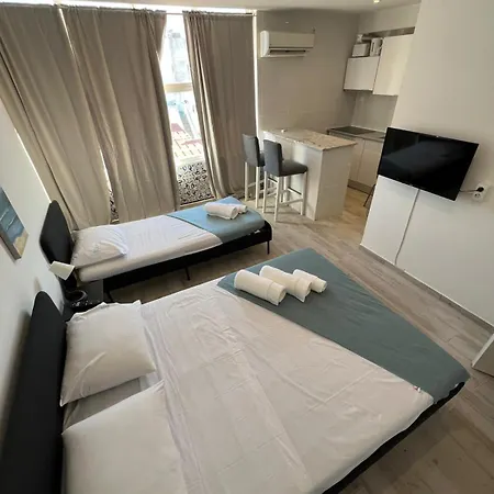 Blife Antonya Private Rooms At 3Rd Floor Faro Exterior photo