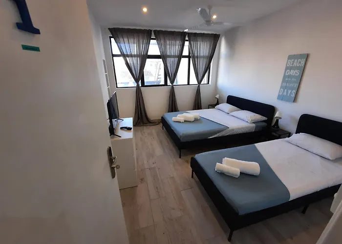 Blife Antonya Private Rooms At 3Rd Floor